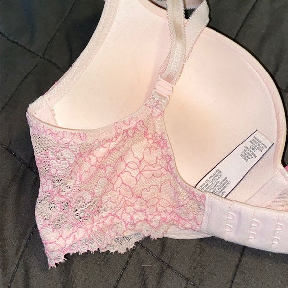 ✨LIKE NEW✨ VS dream angels push up bra - Picture 8 of 11
